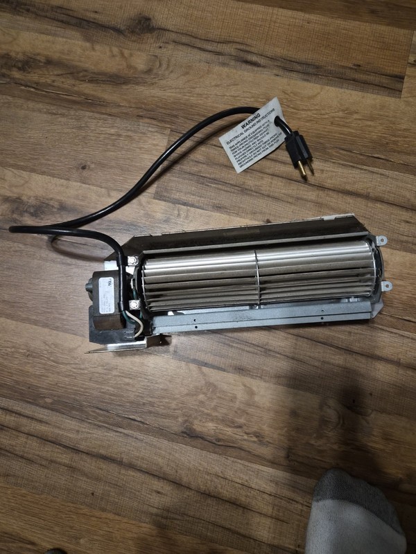 UNIVERSAL FIREPLACE BLOWER  FOR WOODBURNING & GAS FIREPLACES