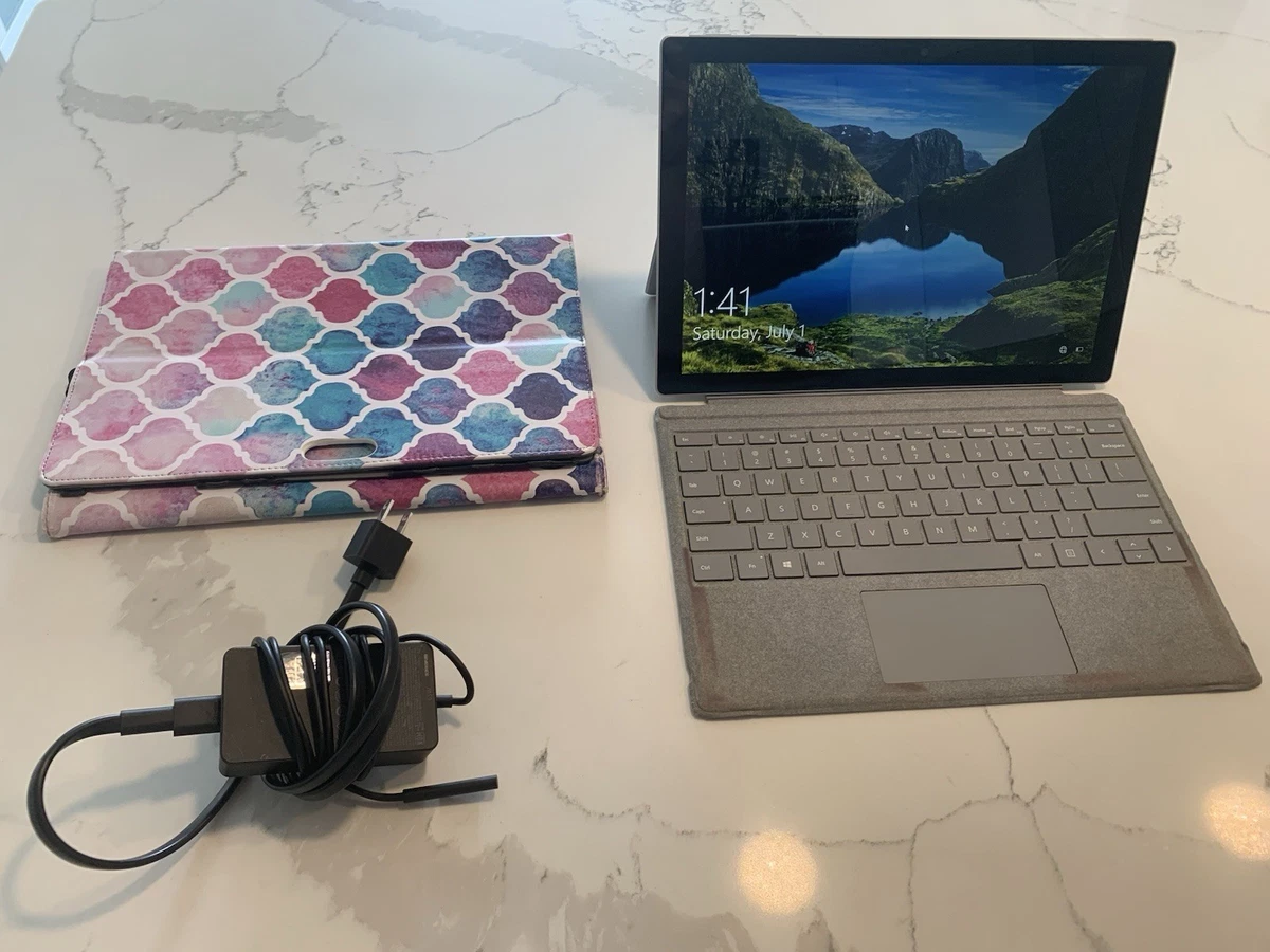 Microsoft Surface Pro 5 Windows 10 Pro 8 GB RAM Tablets & eReaders