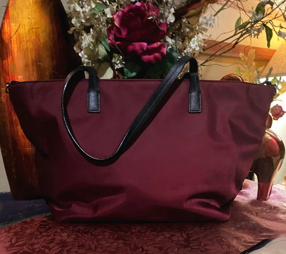 Bolso de Mano Kate Spade New York Borgoña/Vino Foto 2 de 4