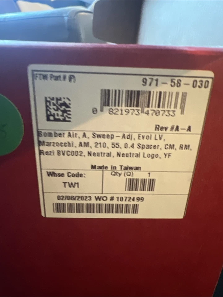 Amortiguador trasero Marzocchi Bomber Air Adj, Evil LV, Rezi, métrico, 210x55 mm, negro Foto 4 de 4