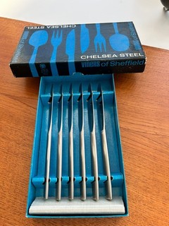 Viners CHELSEA Sheffield 6 Stainless Steel Salad Dessert Knives 19.4 cm