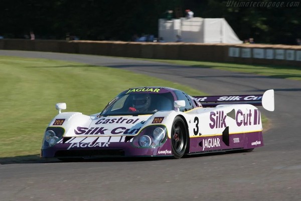 DECAL 1/24-1/18. SILK CUT (FOR JAGUAR XJR LE MANS).