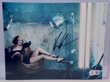 Keira Knightley SEXY / Leggy Vintage Signed 8x10 Photo BAS Beckett Autograph