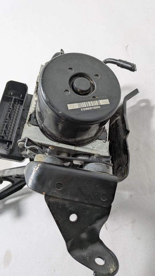 Used ABS Hydraulic Assembly fits: 2010 Acura Tsx vehicle stability assist US mar Foto 3 de 4