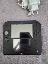Nintendo 2DS Schwarz/blau mit Stylus, Ladekabel & 128GB