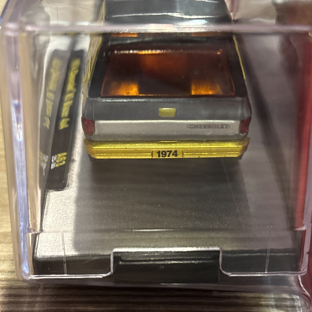 M2 Machines Super Chase FANTA 1974 Chevrolet K5 Blazer 4x4 250 Pcs