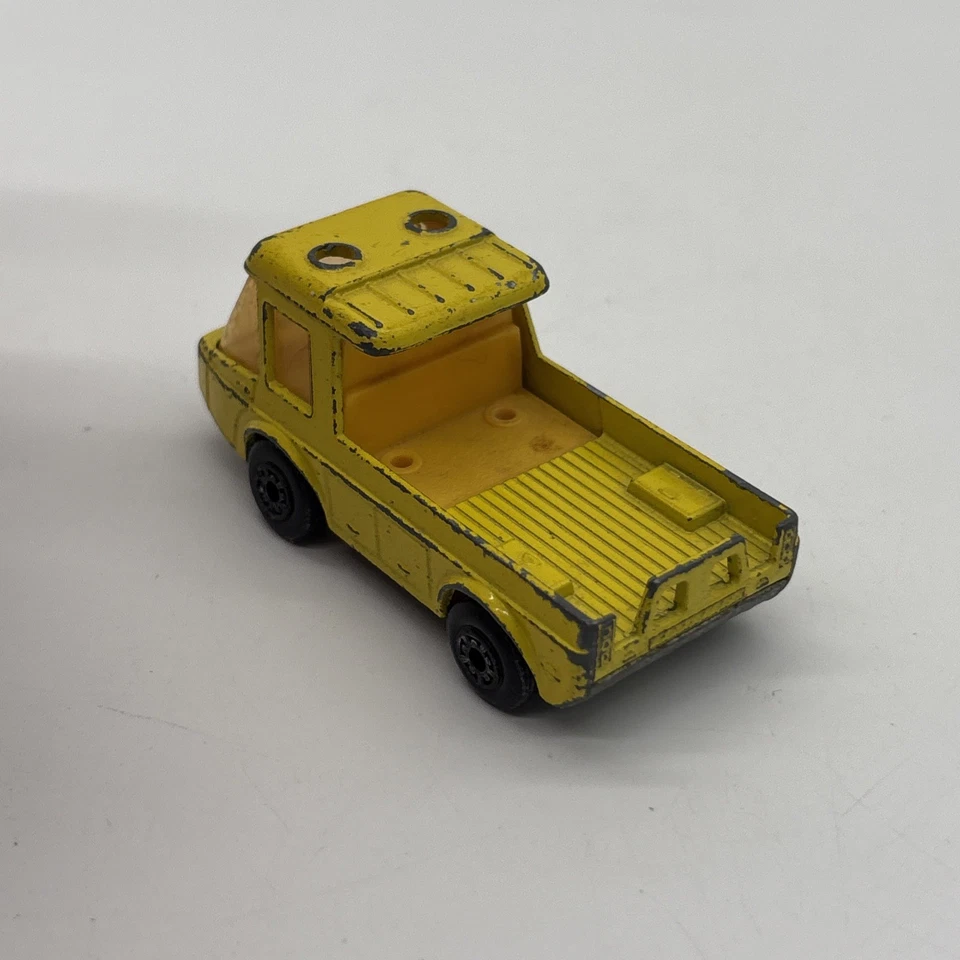 Vintage 1972 Matchbox Lesney Superfast  No 74 Toe Joe Truck Yellow - Image 3 of 4