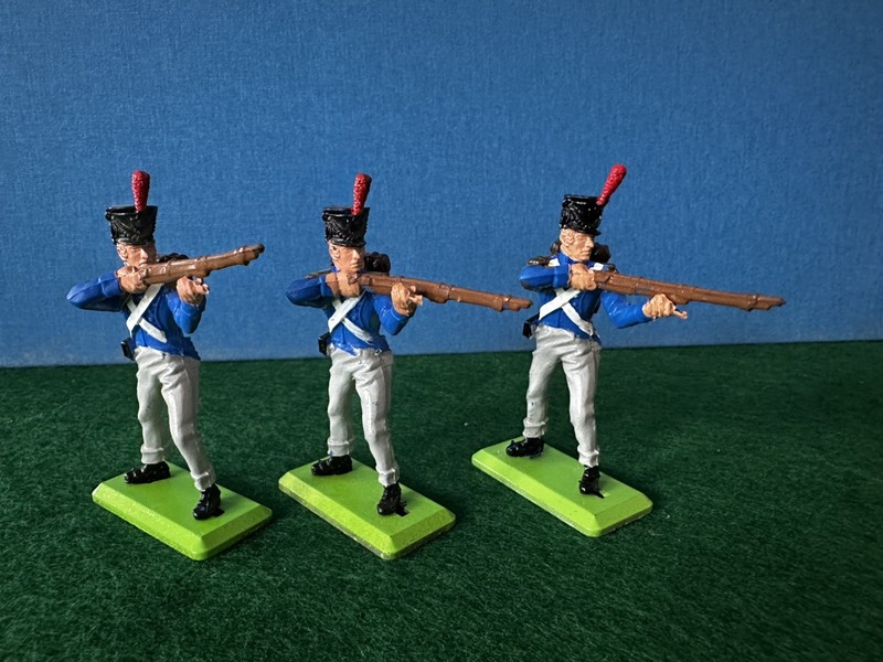 Britains Deetail 1971 FRENCH Napoleonic Waterloo Infantry LOT of 3 Toy Soldiers