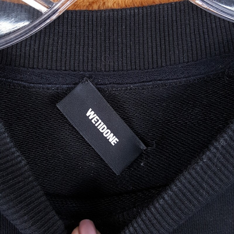 トップス WE11DONE BLACK LOGO STUDDED SWEATER 22540364_52664193_1000.jpg