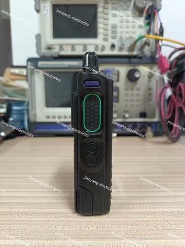 Motorola APX900 H92UCH9PW7AN ADP AES DES 7/800MHz (No battery and si500) - Zdjęcie 5 z 9