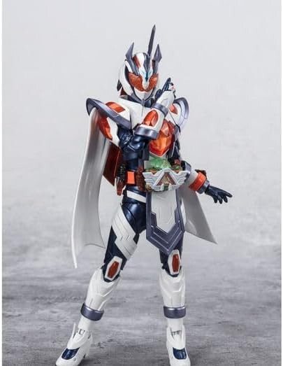 Премиум-группа BANDAI S.H.Figuarts КАМЕН РАЙДЕР ГОТЧАРД КАМЕН РАЙДЕР МАДЖАДЕ СУНУНИКОРН