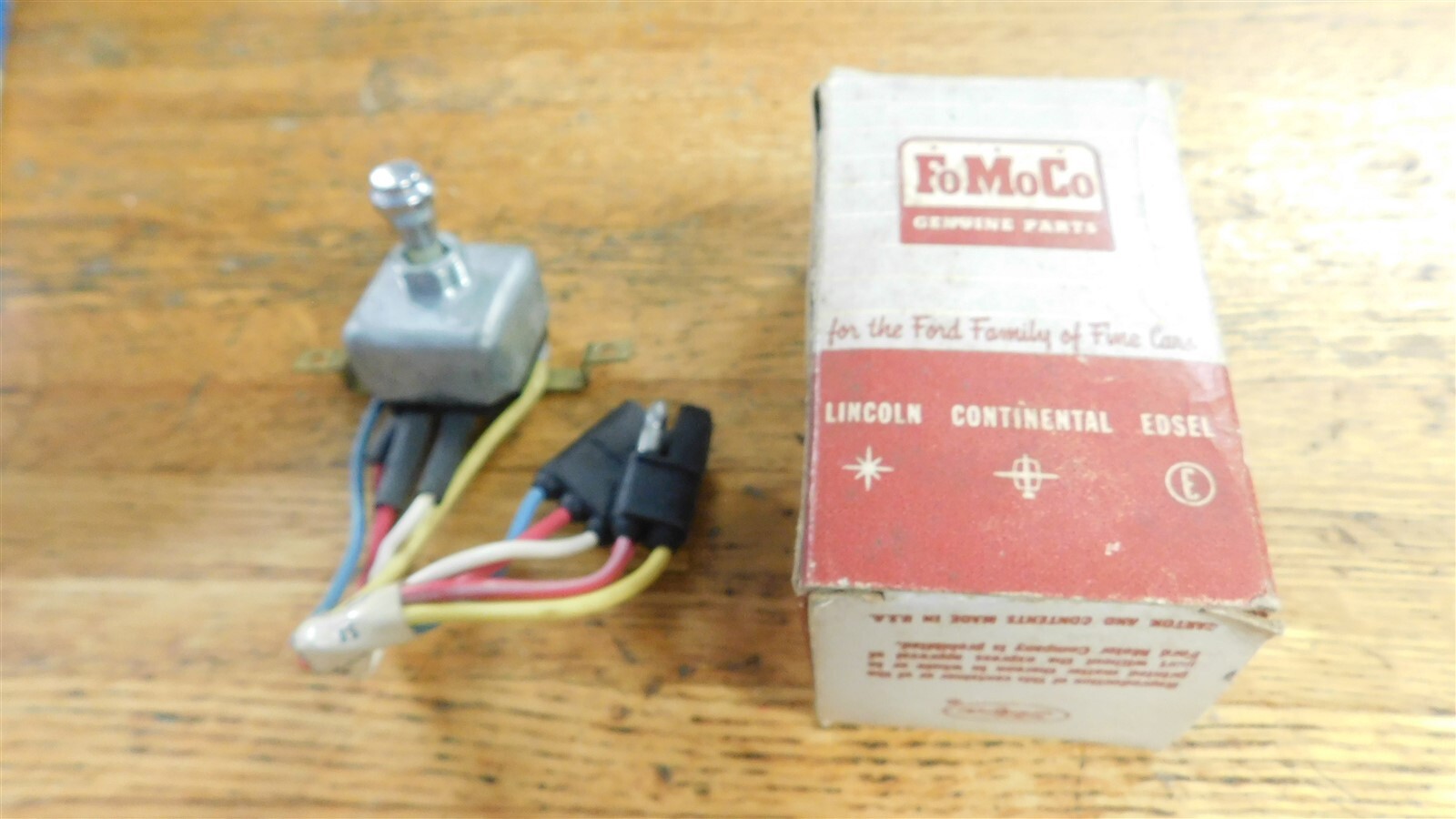 NOS 1961 1962 1963 LINCOLN CONTINENTAL POWER SEAT CONTROL SWITCH RELAY