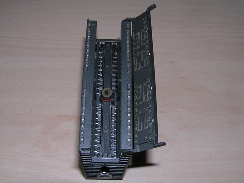 Unused - Siemens 6ES7331-7PF00-0AB0 E:08 SM331 AI 8xRTD w/o original box - Imagen 5 de 8