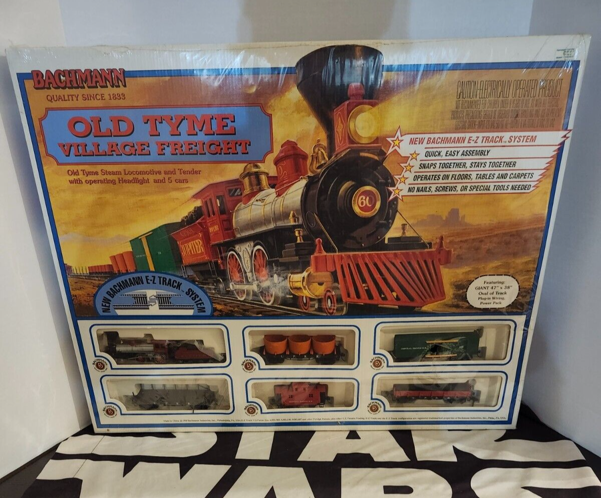 Old Tyme Village Freight BACHMANN Train Set 1998 NEW Sealed