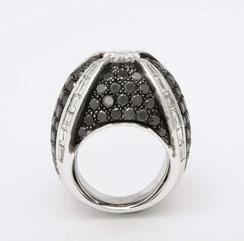 Gorgeous Dome Shape 5.28CT Vivid Black Onyx With Shiny White 3.41CT CZ Fine Ring - Picture 6 of 9
