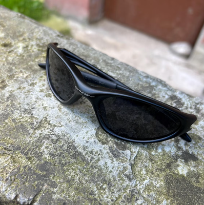 Vintage Oakley Minute Sunglasses Black Frame Black Lenses Y2K