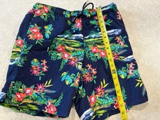 Men s Lands End Small 7.5 Inseam Brief Lined Swim Trunks Navy With Floral print