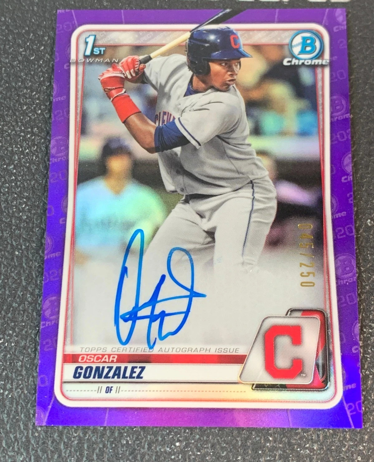 2020 Bowman Chrome Oscar Gonzalez 1st Auto Purple 045/250 Indians