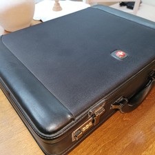  Wenger Alpine Swiss Leather Briefcase combin...
