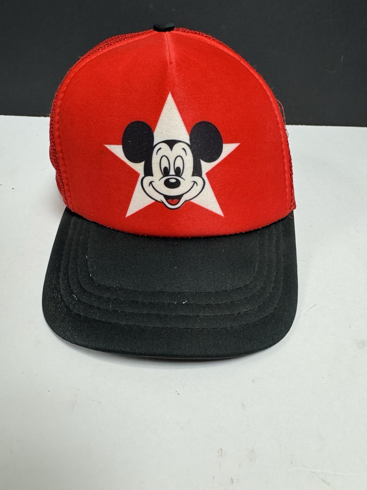 Vintage Mickey Mouse Youth Trucker Hat Snapback Cap Mesh Back Red & Black Star