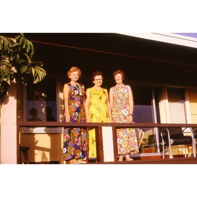 Three Beautiful Women in Hawaiian Dress Vintage 1967 35mm Slide