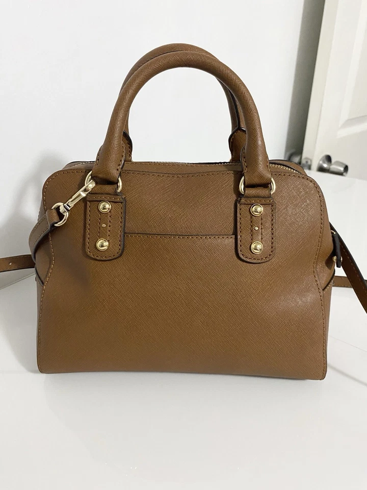 MICHAEL KORS Sandrine Saffiano Satchel Purse Tan Zipper Crossbody Hand Bag - Image 2 of 4