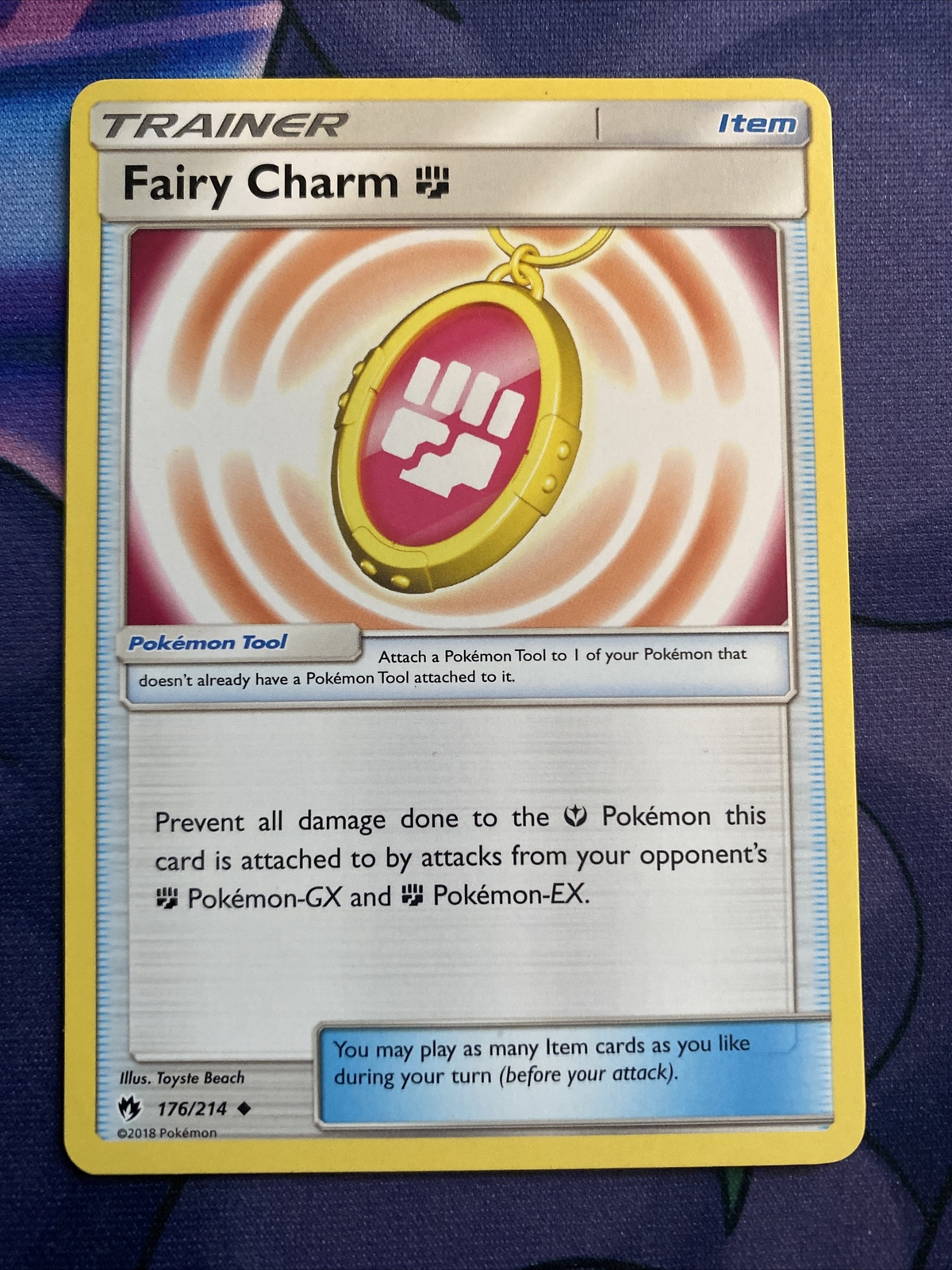 Pokemon TCG Sun and Moon Lost Thunder LP Fairy Charm Fighting 176/214