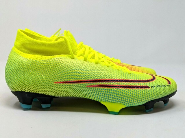 mens soccer cleats size 9