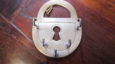 VTG Solid Polished Brass Lock Shaped Hanging Key Rack Holder 5 Hooks w/Screws