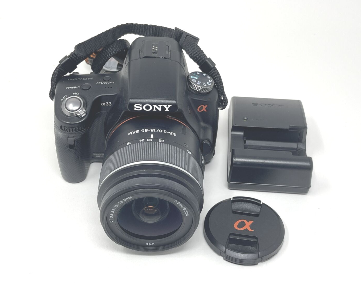 Sony Alpha a33 SLT-A33 with 18-55mm F 3.5-5.6 SAM Lens Good