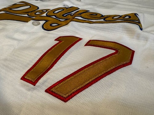 Herren #17 Shohei Ohtani White 2025 Gold Collection All Stitched Trikot - Bild 4 von 6