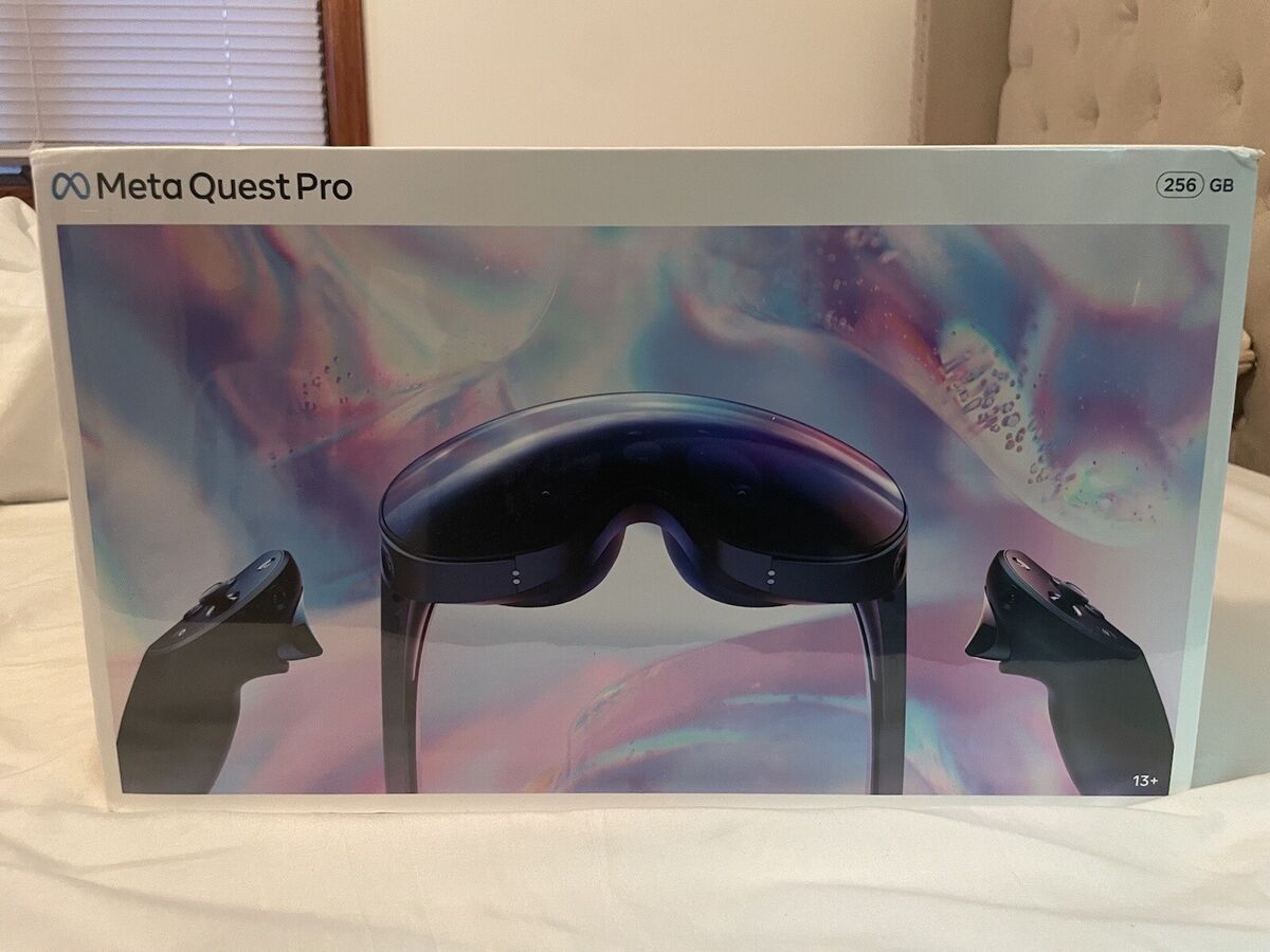 Meta Quest Pro 256GB Advanced Virtual Reality Headset - Black (899