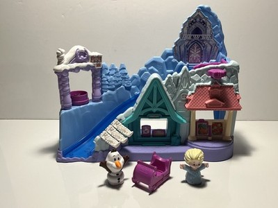 Disney Frozen Arendelle Sledding Adventures Playset with Elsa &  Olaf Figures