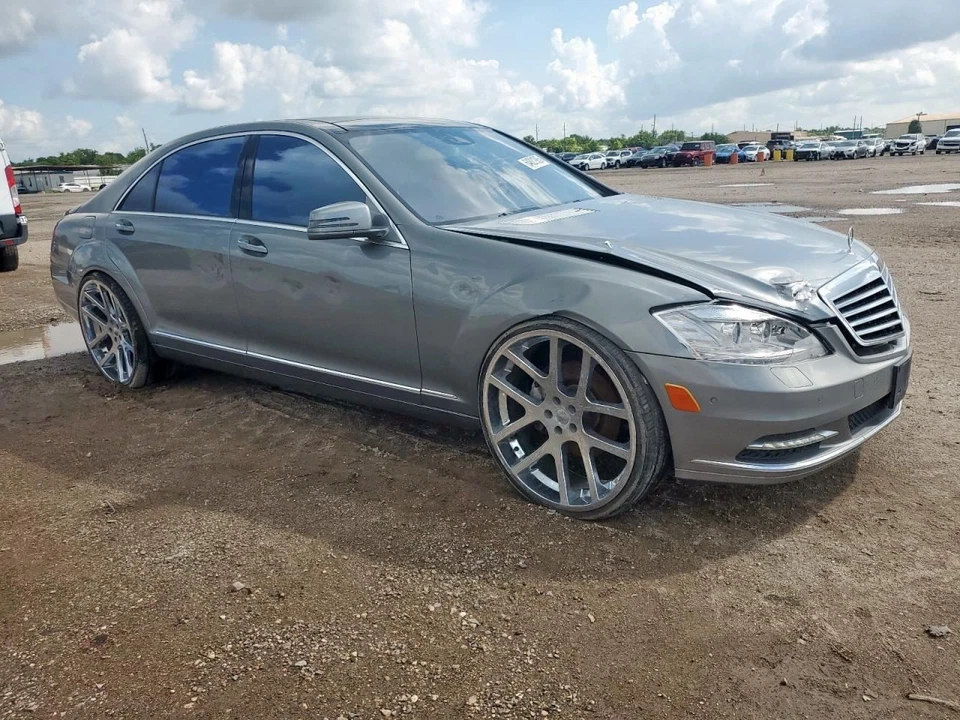 REAR DIFFERENTIAL CARRIER ASSEMBLY 2213506814 2012-2013 MERCEDES-BENZ S550 Foto 4 de 4