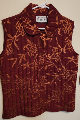 Keren Hart Rust/Coral Print Sleeveless Quilted Zip Up Vest Size M