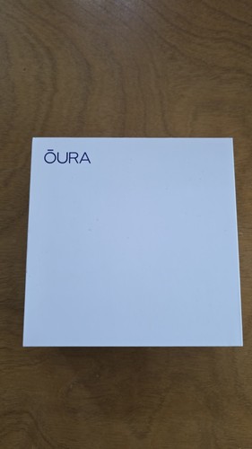 Oura Ring Gen 3 Größe 8 Schwarz Heritage NEU