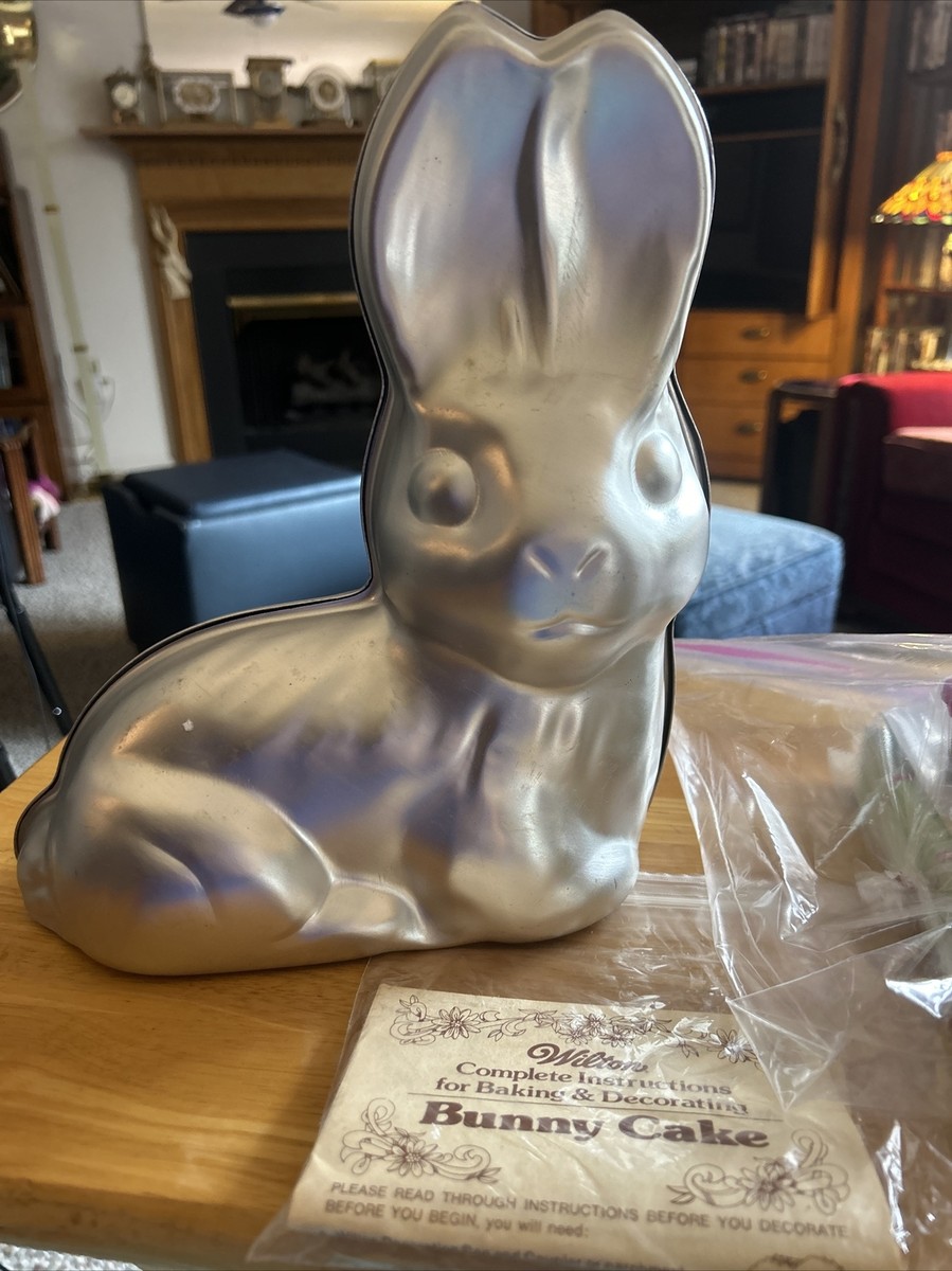 Bundt Cake 3d Bunny Cake Pan Instructions Wilton Bunny Cake With