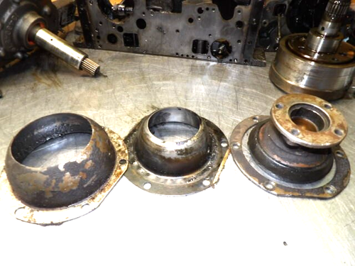 Buick Dynaflow Transmission " Rear U-Joint & Housings " Very Good 688 - Picture 7 of 20
