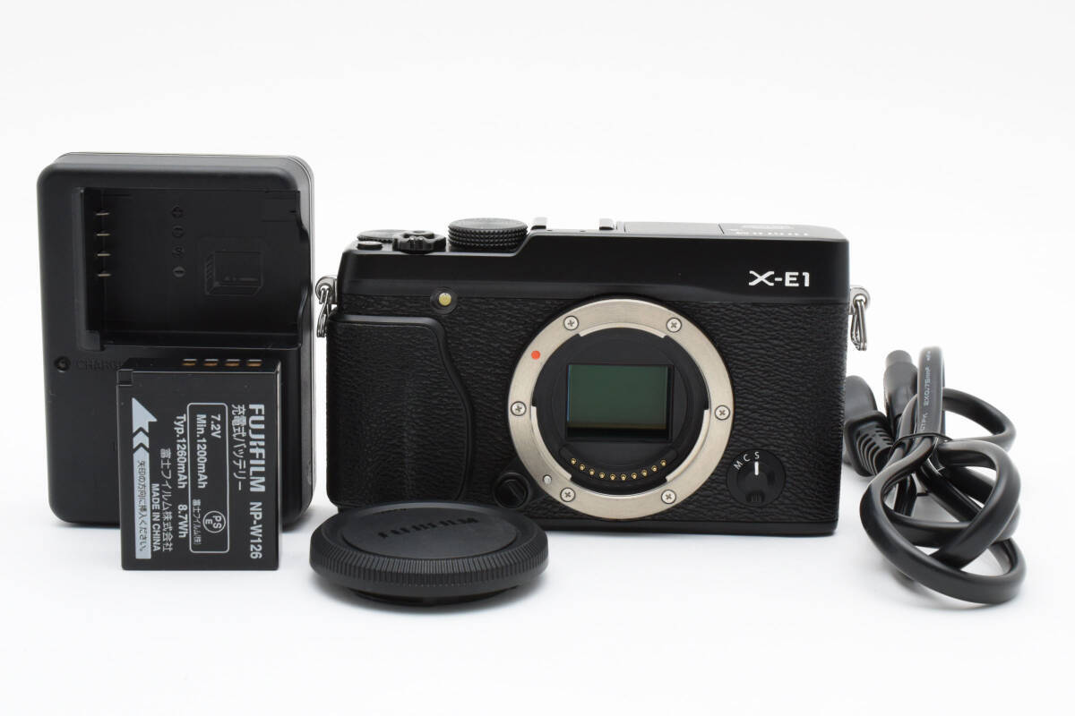 Near Mint Fujifilm X-E1 Black 16MP Mirrorless Camera with CMOS Sensor