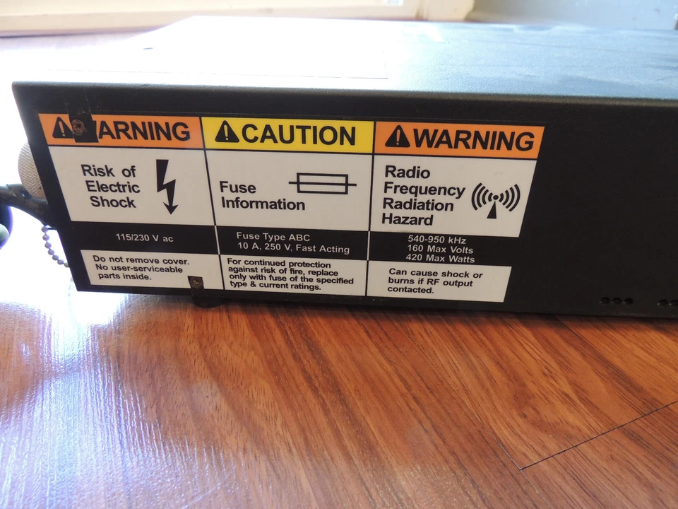 Amplificador de potencia RF Verteq / Advanced Energy 3156023-000 K 420W 160V 540-650KHz Foto 3 de 4