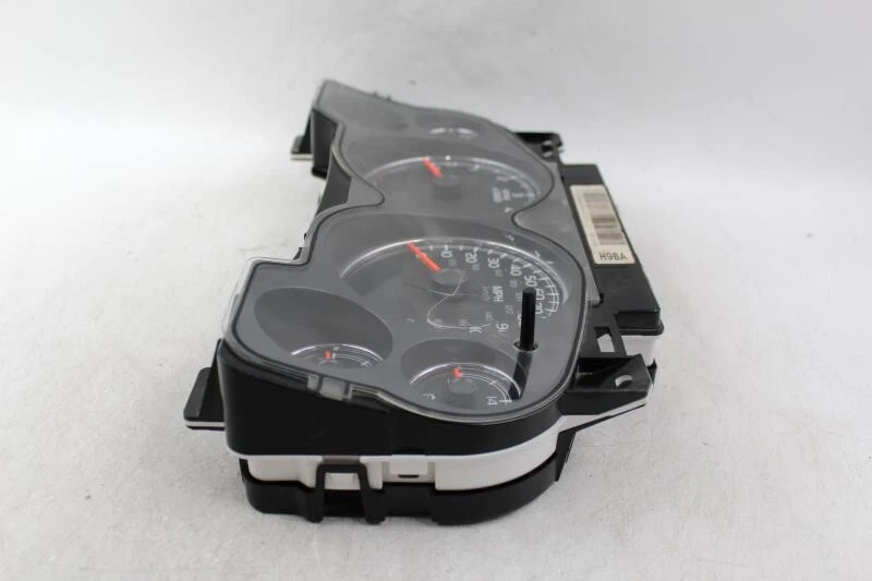 Grupo de velocímetros 81 k millas 2009-10 2012-14 Chevrolet Avalanche 1500 OEM 29678 Foto 3 de 4