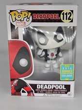Funko Pop Marvel Deadpool #112 2016 SDCC Exclusive  White Thumbs Up w Protector 