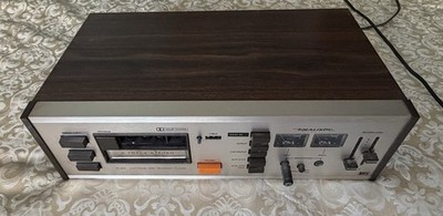 Realistic 8 Track stereo Cartridge Tape Recorder Player TR-802. Seems To Work