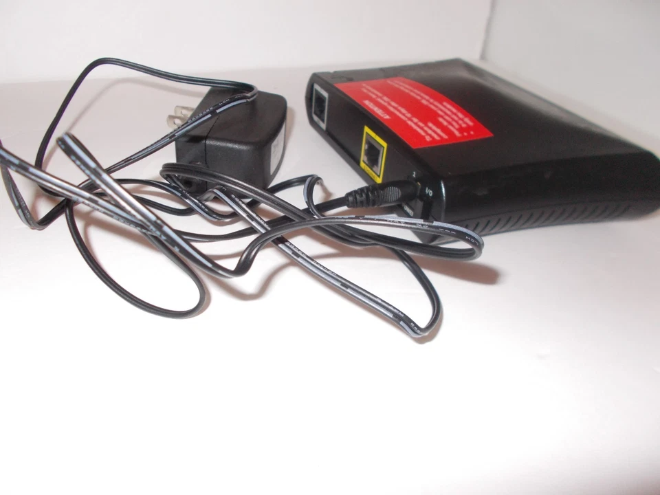 Efficient Networks Speedstream 5100 Ethernet ADSL Modem - Image 2 of 3