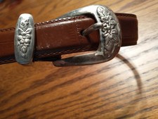 Women Genuine Leather 1" Wide, 37.5" Long Belt M Brown Floral Silver Buckle VGC 