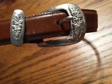 Women Genuine Leather 1" Wide, 37.5" Long Belt~M~Brown~Floral Silver Buckle~VGC!