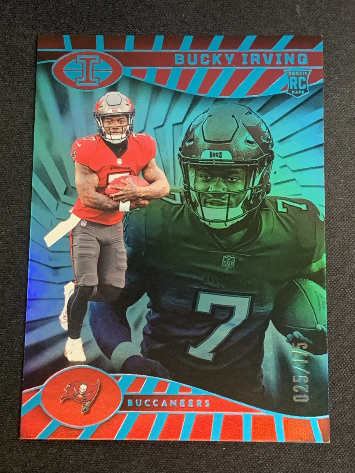 2024 Panini Illusions NFL Bucky Irving No. 85 Teal Trophy Collection /175 RC Buc