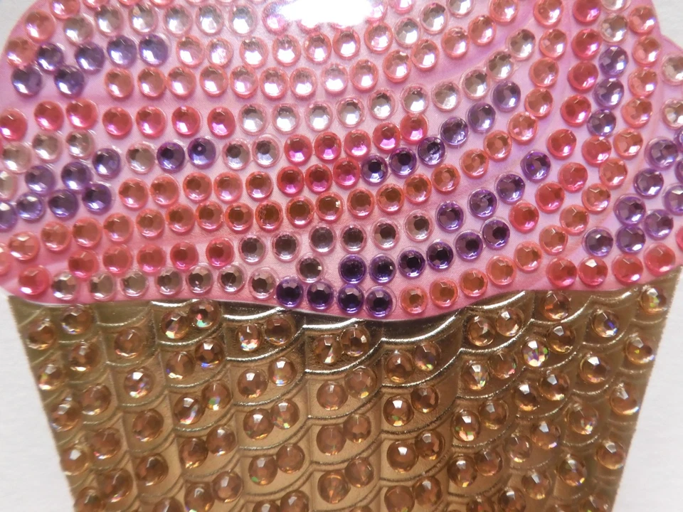 1张纸莎草卡高品质朱迪思·莱伯珠宝粉红色蛋糕生日 — 第 4/4 张图片