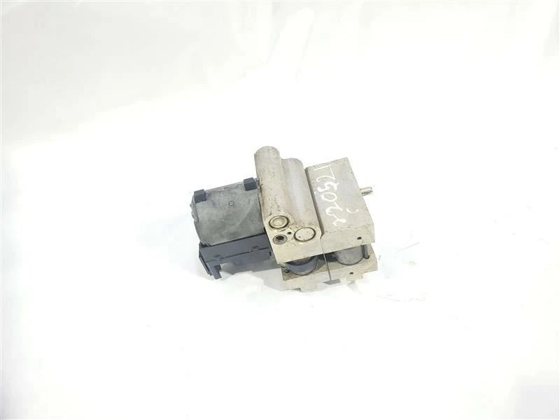 Bomba ABS 93 solo OEM 1993 Cadillac Allante Foto 3 de 4