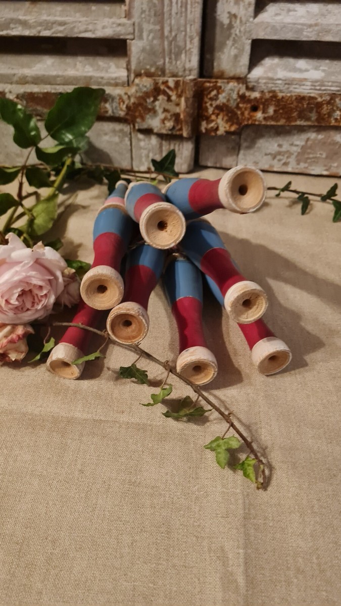 Quilles en bois tourné anciennes